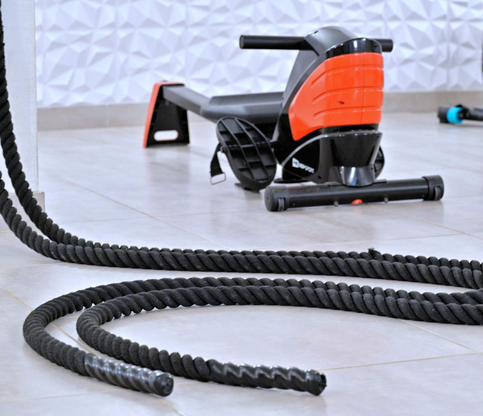 Hôtel et résidence avec salle de fitness à Pinarello